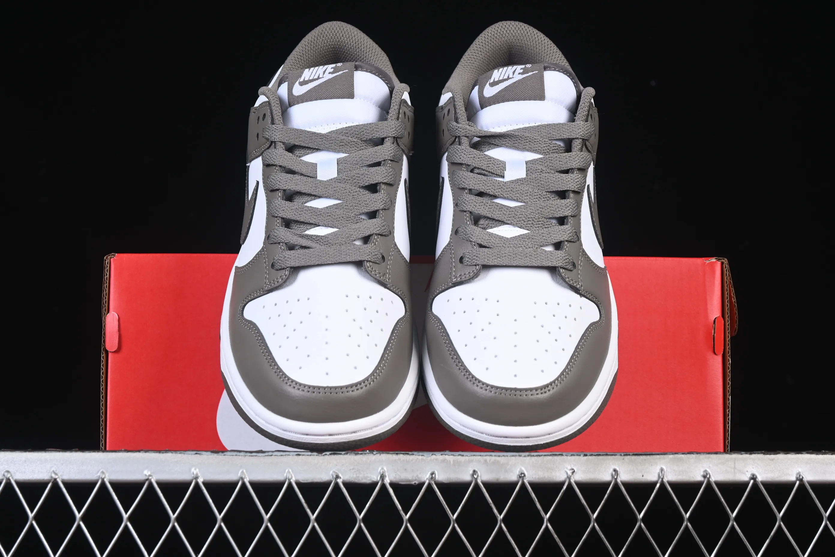 All Categories Nk SB Dunk Series Nk SB Dunk Low Low-top sneakers Nike Dunk Low "Cave Stone" Rock Gray Low-top casual sneakers HF5441-111